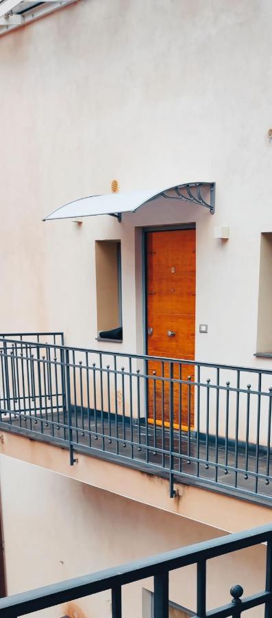 Holiday In Home Suite Archimede Catania Eksteriør bilde