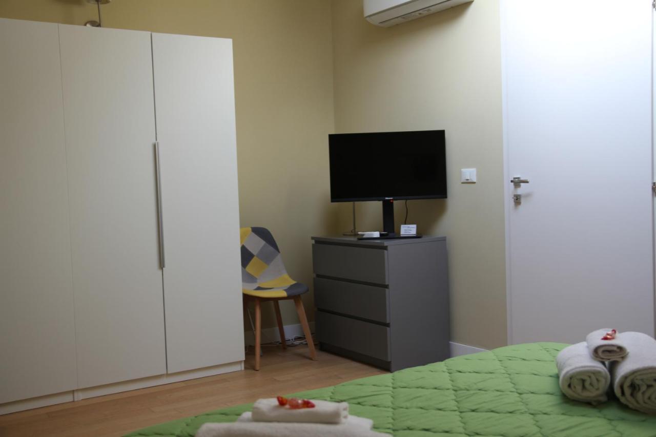 Holiday In Home Suite Archimede Catania Eksteriør bilde